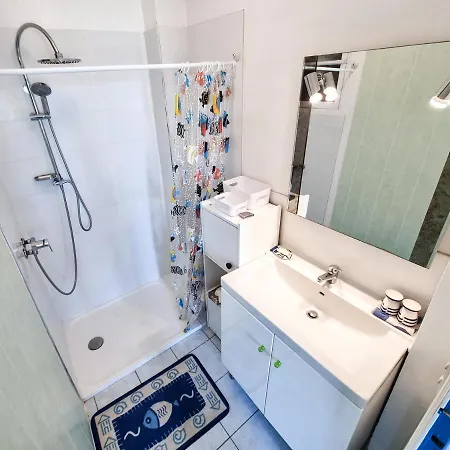 Brice Marine - T4 Climatise En Centre-ville Apartman Le Lavandou